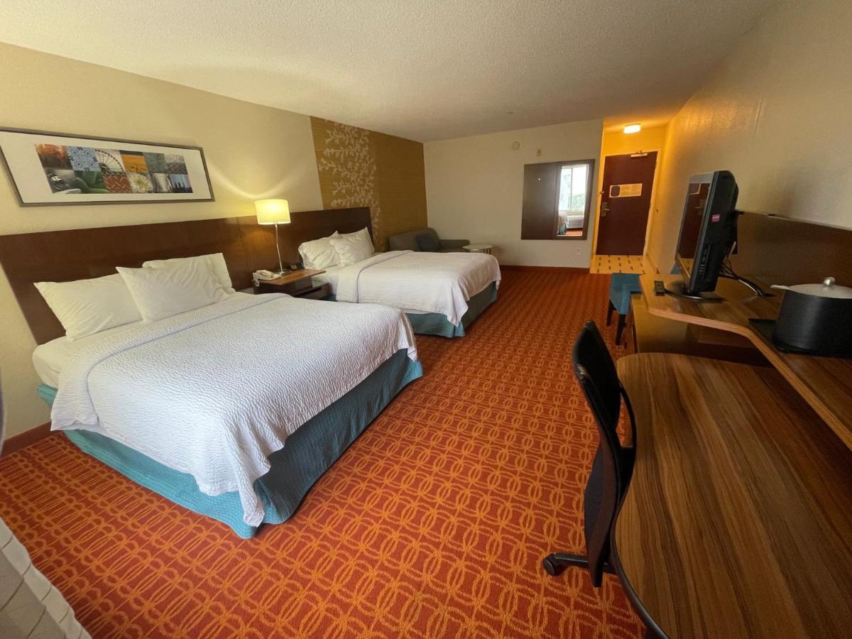 Fairfield Inn And Suites By Marriott Potomac Mills Woodbridge Zewnętrze zdjęcie