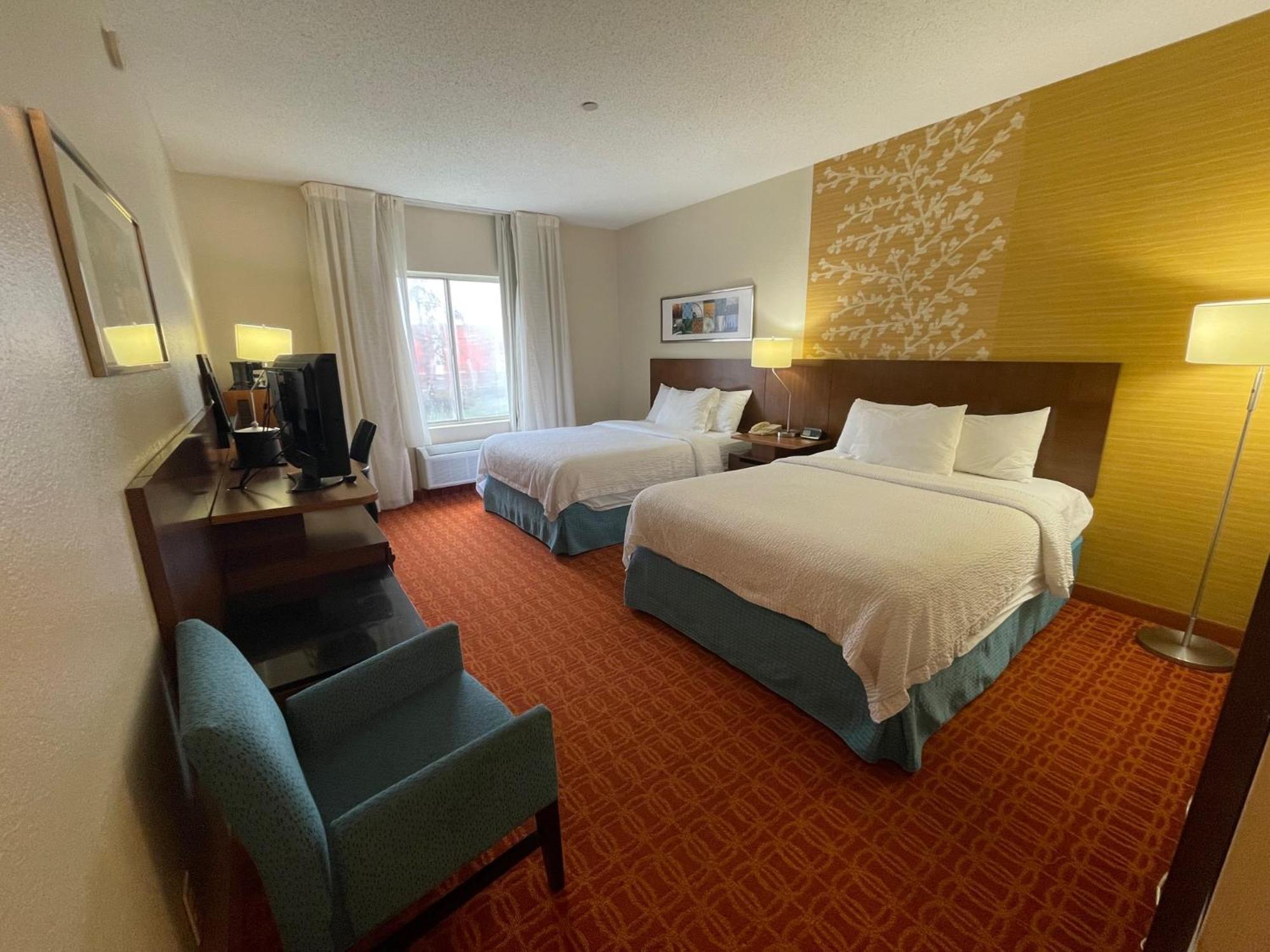 Fairfield Inn And Suites By Marriott Potomac Mills Woodbridge Zewnętrze zdjęcie