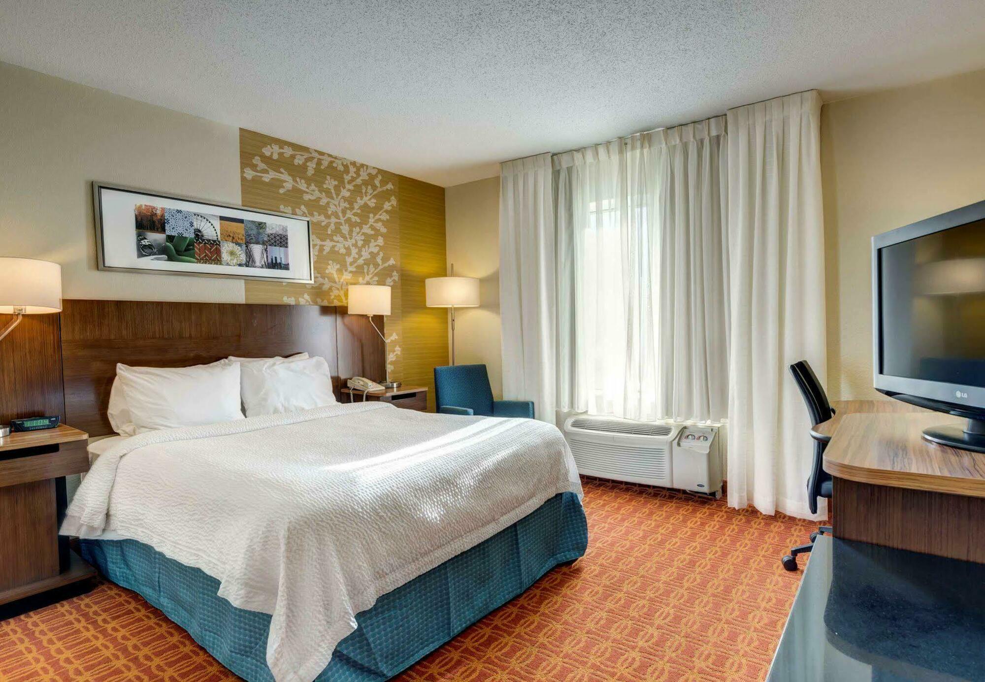 Fairfield Inn And Suites By Marriott Potomac Mills Woodbridge Zewnętrze zdjęcie