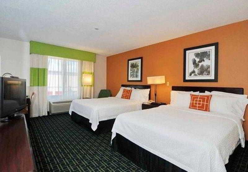 Fairfield Inn And Suites By Marriott Potomac Mills Woodbridge Zewnętrze zdjęcie